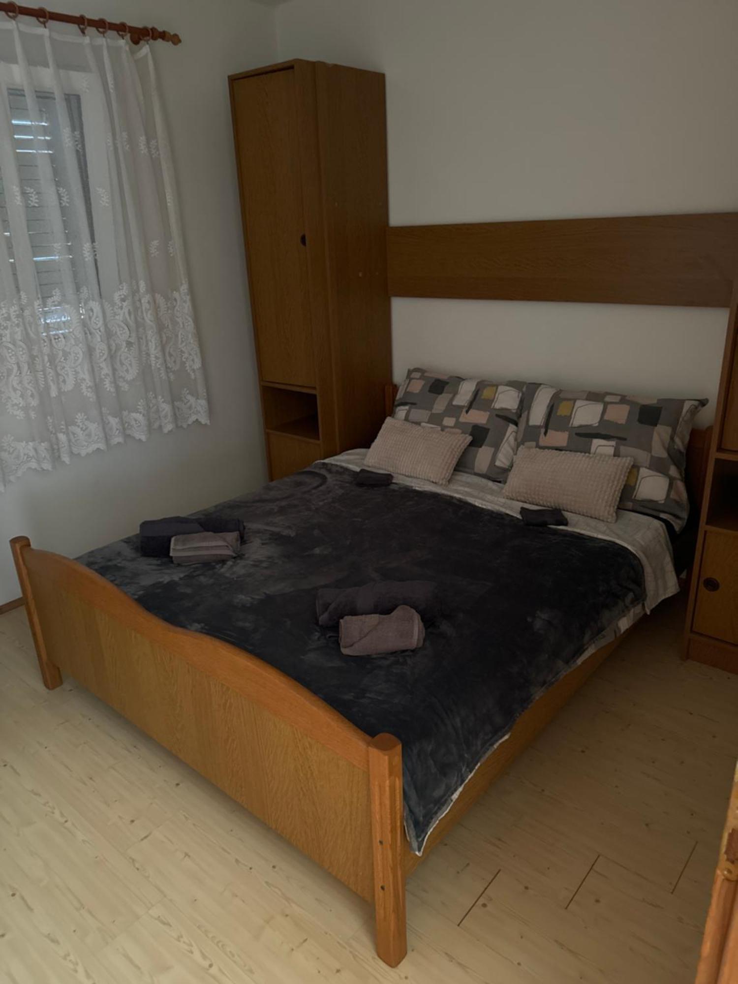 Apartman J&B Vir Exterior foto